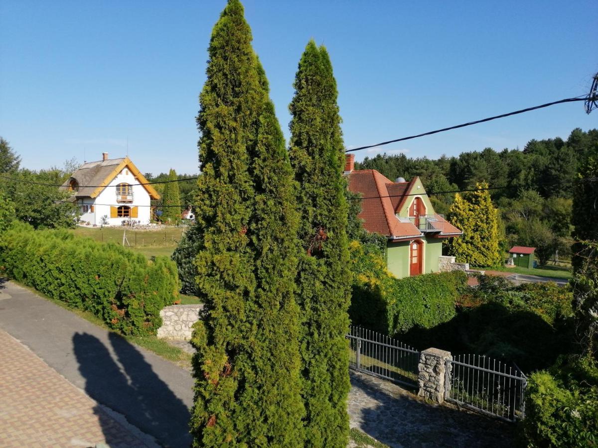 Apartmán Casa Ninfea Panzio Cserszegtomaj Exteriér fotografie